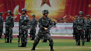 Xi Jinping tranşează o dezbatere asupra armatei şi reafirmă că 