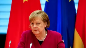 Guvernul Angela Merkel propune facilităţi pentru persoanele vaccinate, în pofida criticilor intense
