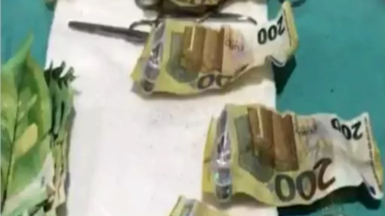 Cazul sirianului care a ţinut timp de 3 luni, în stomac, suma de 1.500 de euro 

