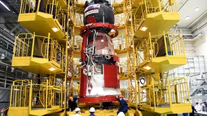 Trei astronauţi sunt în drum spre Staţia Spaţială Internaţională, după ce au decolat din Kazahstan