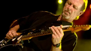 Chitaristul Paul Barrere, cunoscut din grupul muzical Little Feat, a murit la vârsta de 71 de ani