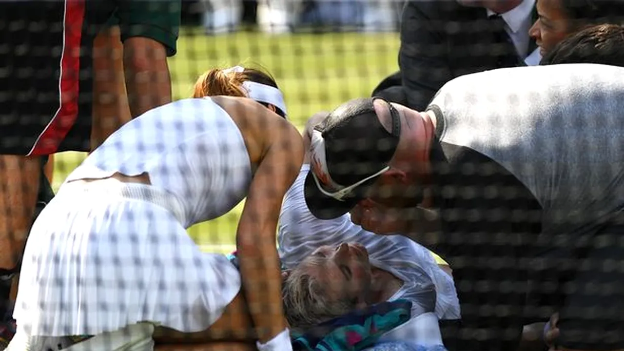 VIDEO Sorana Cîrstea, prima care a ajuns lângă adversara sa, Mattek-Sands, căzută pe teren: A fost sfâşietor, doar în filme am văzut aşa ceva