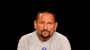 Traian Berbeceanu va fi înlocuit din funcţia de prefect al Capitalei. Cine îi va lua locul