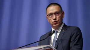 Fifor, către foștii parteneri de guvernare: „Nu SUA au dat de pământ cu voi”