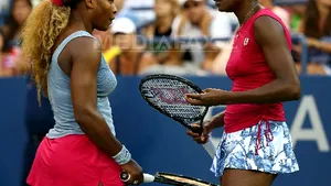 Serena Williams, calificată pentru Turneul Campioanelor, a învins-o la Wimbledon pe sora sa Venus