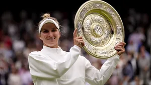 Marketa Vondrousova a câştigat titlul la Wimbledon