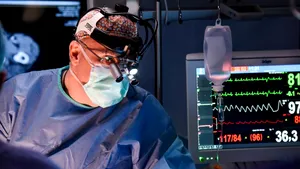 Chirurgia cardiovasculară minim invazivă, soluție modernă pentru afecțiuni ale inimii (P)