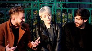 Brunchaholic: Party în papuci cu beat-uri tropicale, armonii eclectice şi o doză de jazz extravaganza - VIDEO 