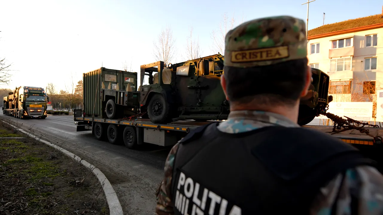 Două convoaie militare, implicate într-un accident între Galaţi şi Brăila