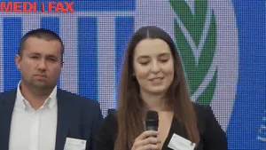 La 22 de ani, Elizabeth ajută la relansarea economiei cu ajutorul agriculturii digitale