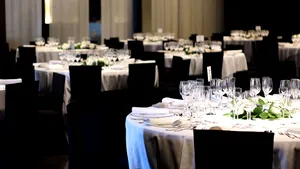 RESTAURANTE vs. FAST-FOOD: Concluziile neaşteptate ale unui studiu privind caloriile