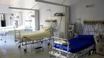 Sute de mame și bebeluși au murit sau au avut probleme medicale provocate de proaste tratamente în două spitale
