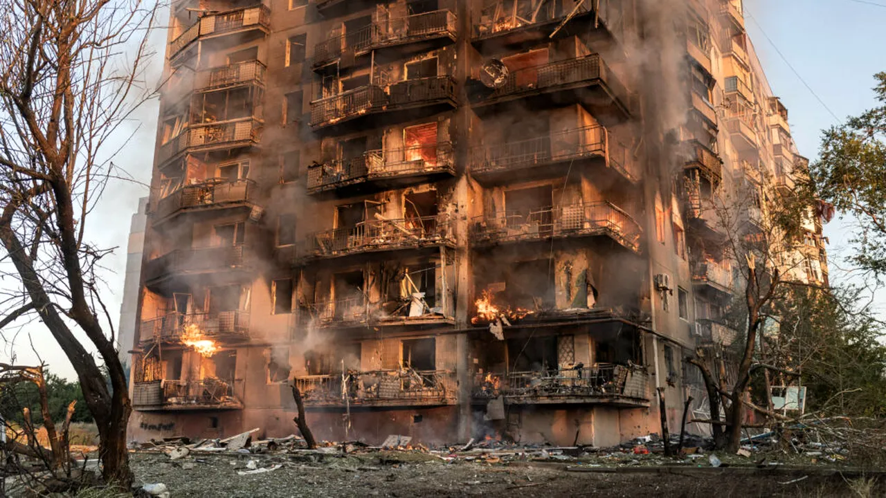 Războiul din Ucraina, ziua 1.278. Rusia atacă Ucraina cu 72 de drone și rachete balistice de Ziua Independenței / Mesajul lui Trump de Ziua Independenței Ucrainei