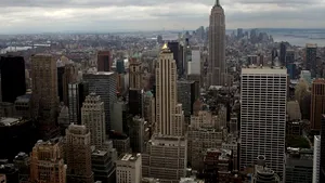 Zgârie-norii din New York îşi opresc sistemele de iluminare pentru a proteja păsările migratoare