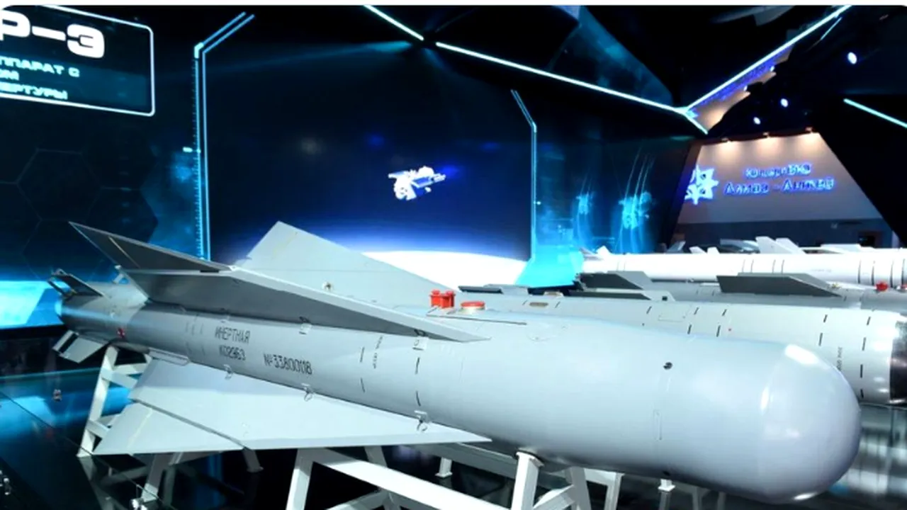 Mass-media: în Ucraina, ruşii au folosit pentru prima dată superbomba de 1.500 kg. Ce caracteristici are PAB-1500B 

