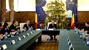Guvernul a modificat Legea CSAT, pentru ca Geoană să participe la şedinţele Consiliului