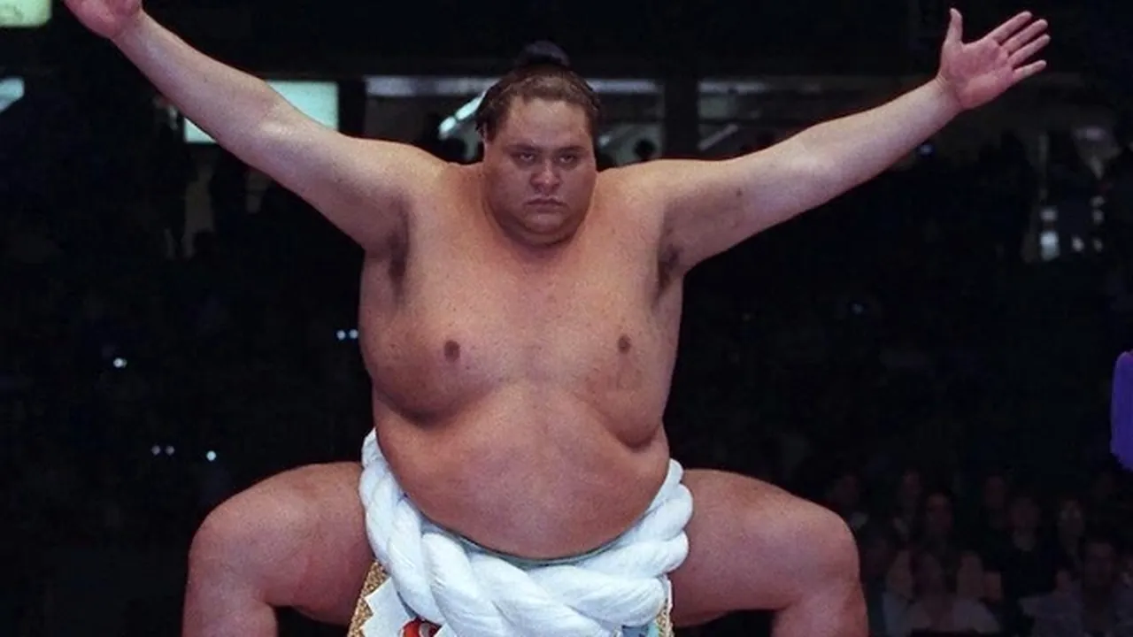 Campionul de sumo Akebono Taro a murit la vârsta de 54 de ani