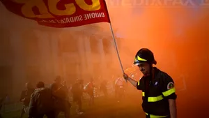 Manifestanţii vor rămâne până marţi într-o piaţă din Roma