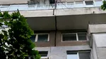 Crăpătură între două scări ale unui bloc cu risc seismic din Sectorul 6. Locatarii, evacuați preventiv. Nu e clar dacă incidentul s-a produs în urma seismului din această săptămână / Anunțul lui Raed Arafat