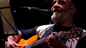 Alexandru Andrieş concertează la Cinema Patria