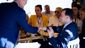 Ludovic Orban: Emil Boc se comportă ca un veritabil urmaş al comuniştilor 