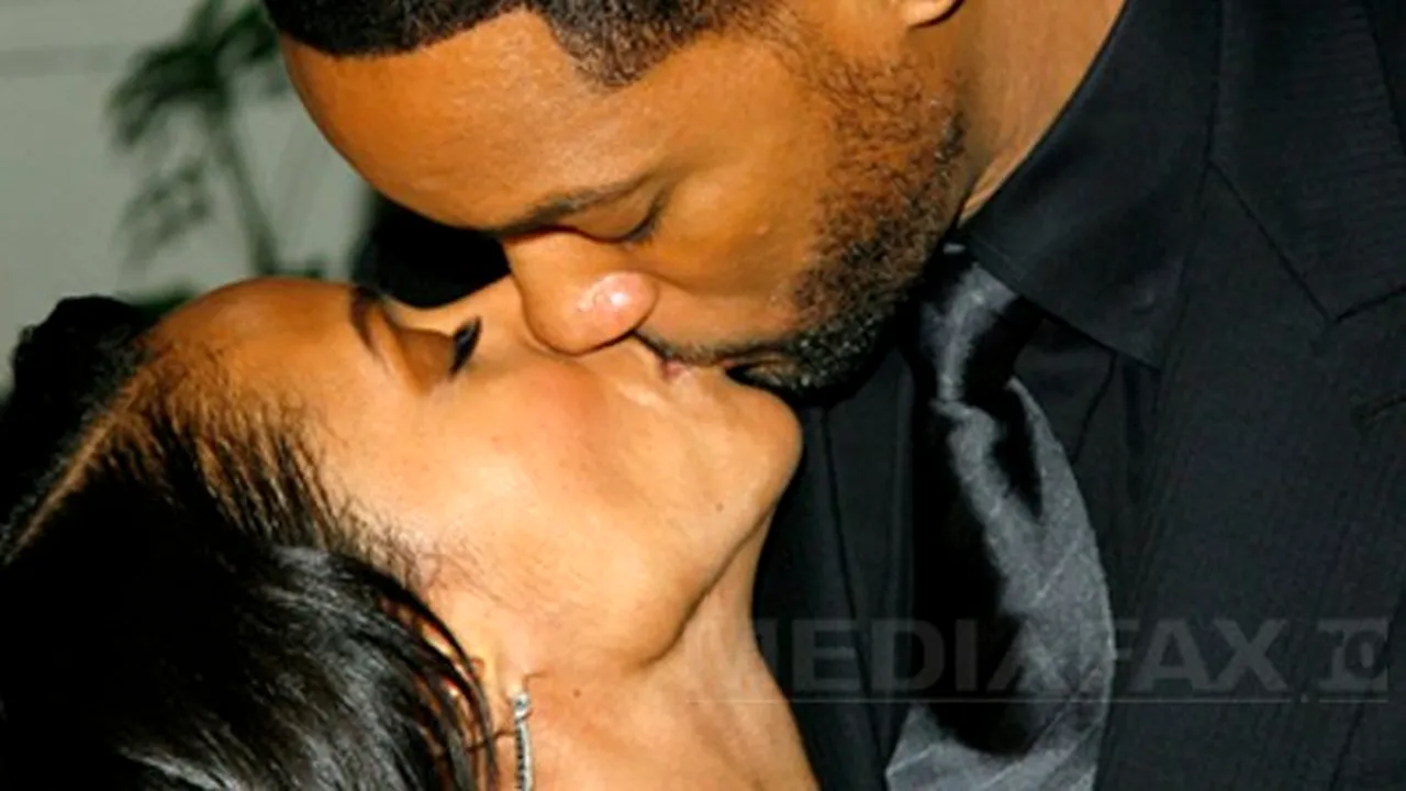 Jada Pinkett Smith, despre relaţia cu Will Smith: Sexul în locuri publice ne condimentează mariajul