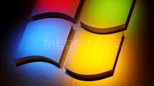 Microsoft atacă piaţa low-cost. Cu cât va reduce preţul la licenţe Windows 8.1