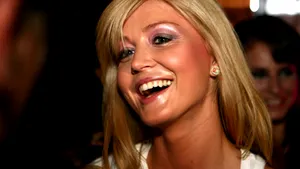 Oana de la Activ a născut o fetiţă