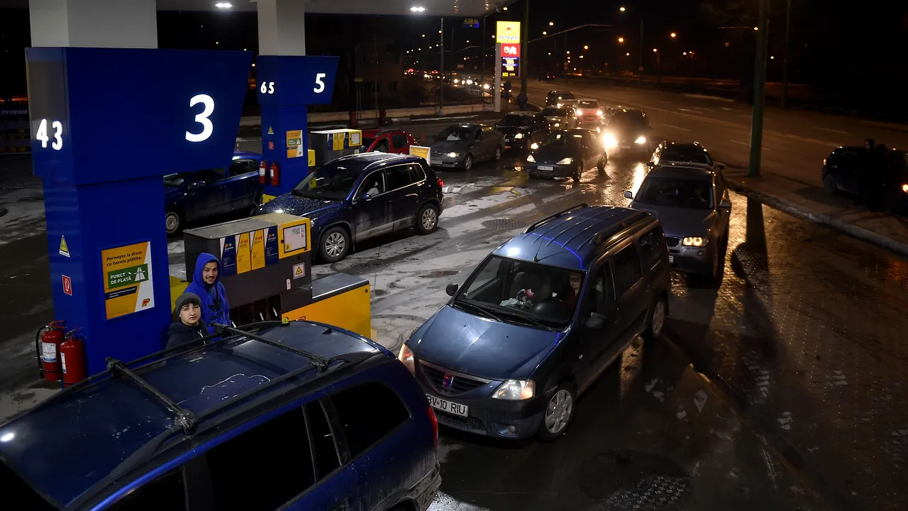 Tarifele RCA vor rămâne plafonate încă 3 luni, până la data de 30 septembrie. ASF: Împrejurările care au determinat disfuncţionalităţi pe piaţa asigurărilor persistă