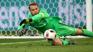 Manuel Neuer, portarul lui Bayern Munchen şi al naţionalei Germaniei, desemnat portarul anului pentru al patrulea an consecutiv