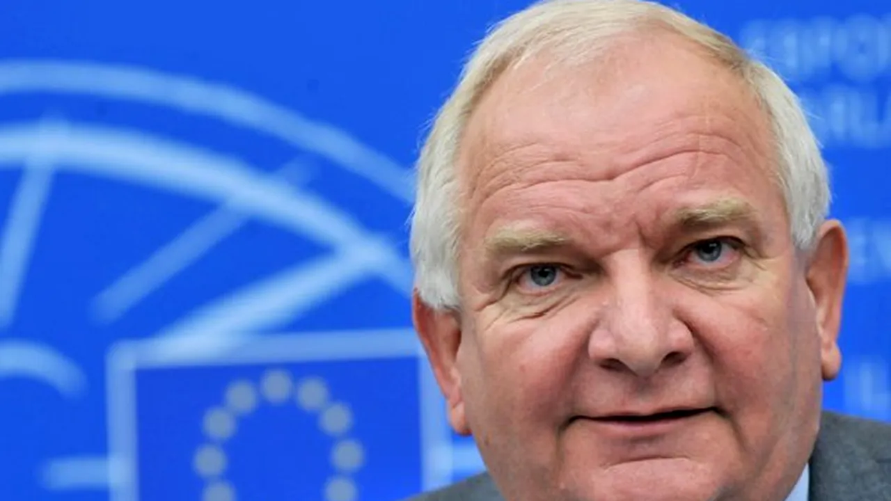 Preşedintele Grupului PPE, Joseph Daul: Refuz să îl primesc pe Ponta până când Guvernul nu pune în practică recentele decizii ale Curţii Constituţionale