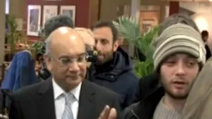 Victor Spirescu, primul român ajuns în Marea Britanie la 1 ianuarie 2014, abia aşteaptă să se întoarcă acasă: Câştig 60.000 de lire sterline pe an, dar mă sperie fetele britanice