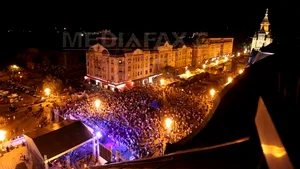 Cros nocturn, concerte şi artificii, de Ziua Timişoarei - GALERIE FOTO