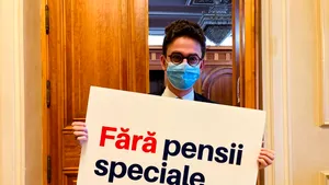 Val de demisii înainte de alegeri. Deputatul USR, Iulian Bulai: „Am scris şi am semnat demisia din Parlament”