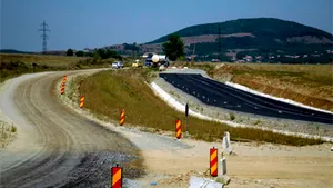 Şoferii ar putea circula pe o parte a tronsonului de autostradă Câmpia Turzii-Gilău, din 2009