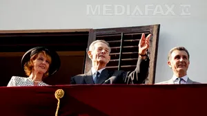NOUA CONSTITUŢIE: România recunoaşte rolul istoric al Casei Regale şi al BOR în constituirea şi modernizarea statului