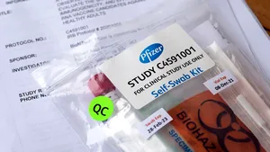 Pfizer începe testarea vaccinului anti COVID-19 pentru copii şi adolescenţi