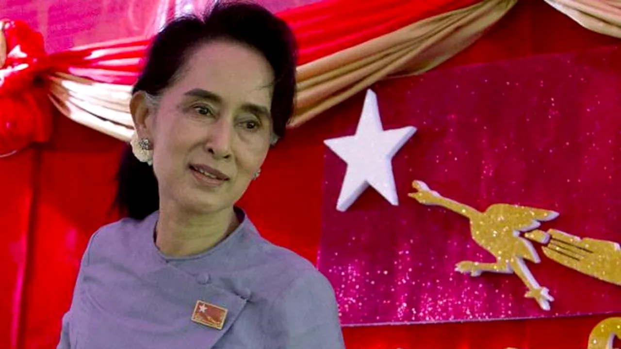 ALEGERILE din Myanmar: Suu Kyi, care a petrecut 15 ani sub arest la domiciliu, se îndreaptă către victorie. Partidul la putere şi-a recunoscut înfrângerea 