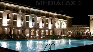 Copos şi Goschy trec la all inclusive pe litoral pentru turiştii germani