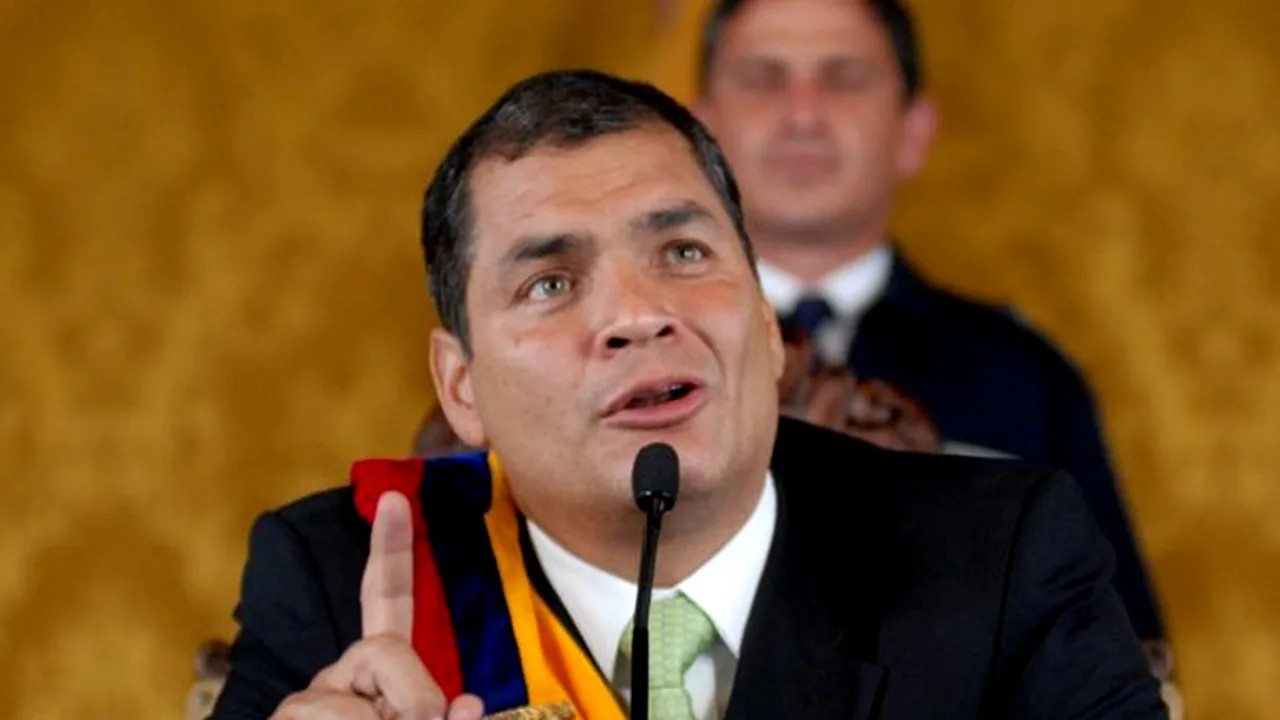 Preşedintele Ecuadorului afirmă că poliţiştii rebeli au încercat să îl asasineze