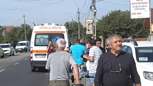 A doua zi de reconstituiri la Caracal: Mamei Luizei i s-a făcut rău în faţa casei lui Gheorghe Dincă. A fost chemată ambulanţa