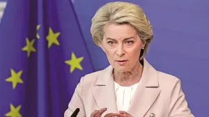 Ursula von der Leyen, ameninţată cu o moţiune de cenzură a Parlamentului European