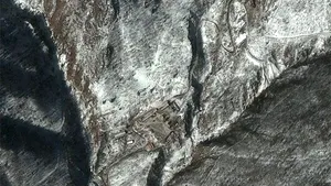 Coreea de Nord construieşte un nou tunel la principalul său poligon de teste nucleare - FOTO, VIDEO