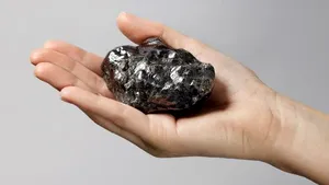 Al doilea cel mai mare diamant din lume, achiziţionat de casa Louis Vuitton: „Sewelo” va fi transformat într-o colecţie de bijuterii