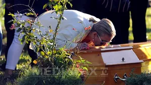 Brazilia începe să îşi îngroape morţii de la Santa Maria