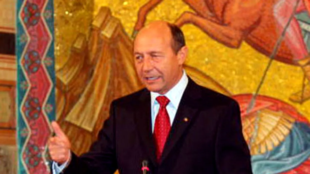 Băsescu: Vreţi linişte? Votaţi Geoană şi veţi avea o linişte aşa de profundă că n-o să vă convină
