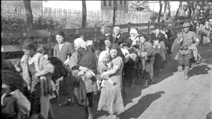ISTORIA FĂRĂ PERDEA Marius Oprea / Emigrarea evreilor, la începutul anilor ‘50: şpagă de o jumătate de milion de dolari, pentru Ana Pauker, Vasile Luca şi Teohari Georgescu 