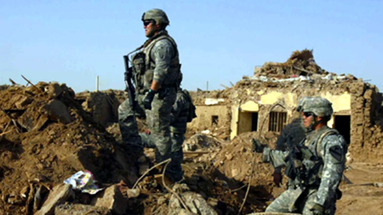 Cel puţin 72 de morţi, într-un atentat sinucigaş în Irak - GALERIE FOTO