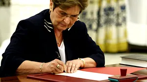Câmpeanu: Preşedintele s-ar putea să nu promulge legea creşterii salariilor profesorilor