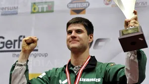 Germanul Dimitrij Ovtcharov şi suedeza Li Fen, campioni europeni la tenis de masă